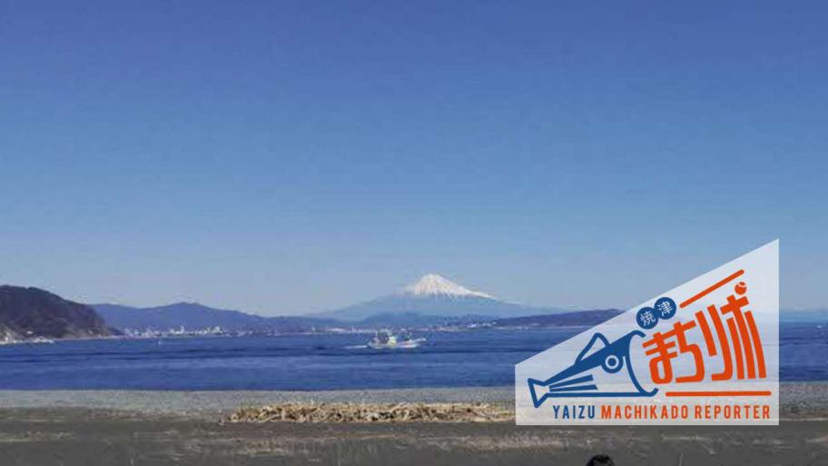 石津浜から望む富士山