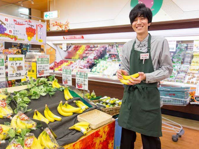 バナナをおすすめする岸本さん